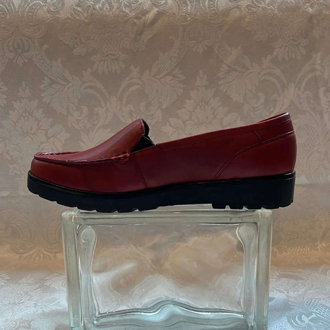 ARA DEWITT CHILI RED LEATHER LOAFER