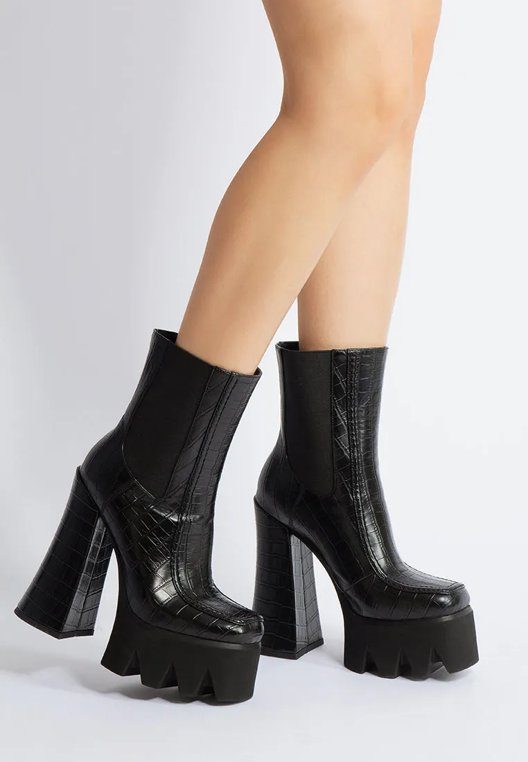 Bounty High Platform Heel Chelsea Boots By Ruw