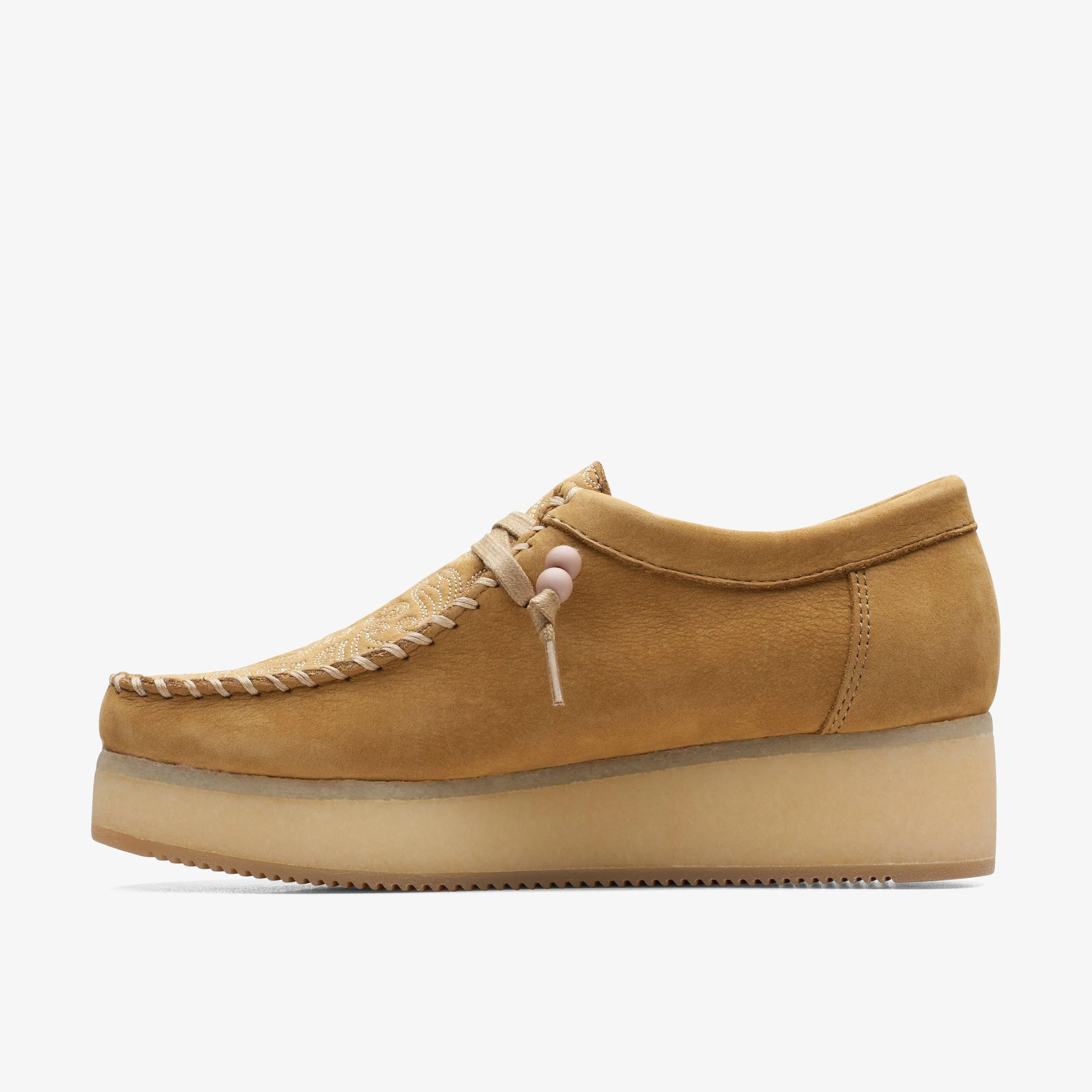 Clarks Women's Wallacraft Lo Tan Embroidery 26170271