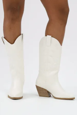 Desert Lily Cowgirl Boots - White
