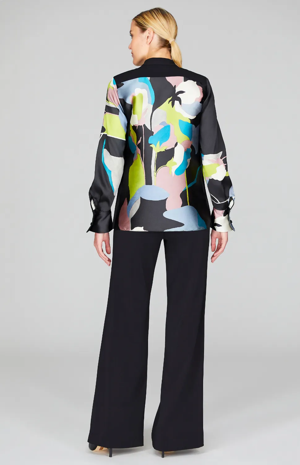 Floral Fresco Mandarin Collar Blouse w/Relaxed Sleeve