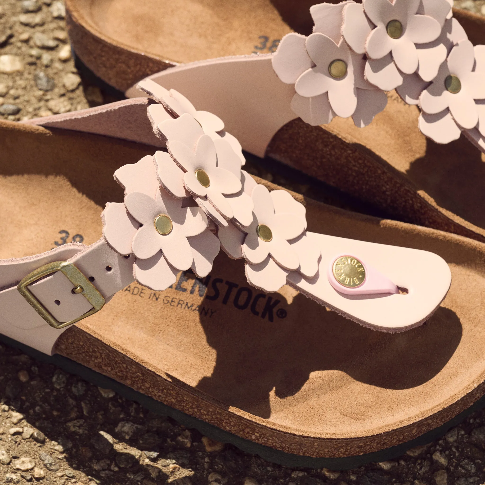 GIZEH FLOWERS - LIGHT ROSE - LEATHER