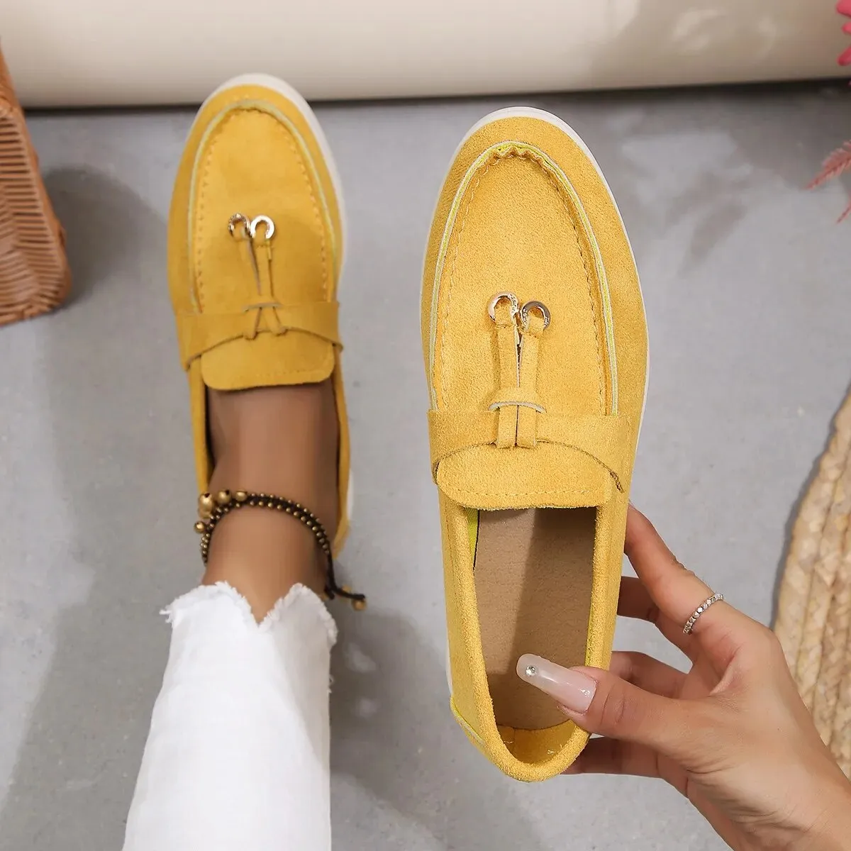 Hanger Decor Flat Loafers