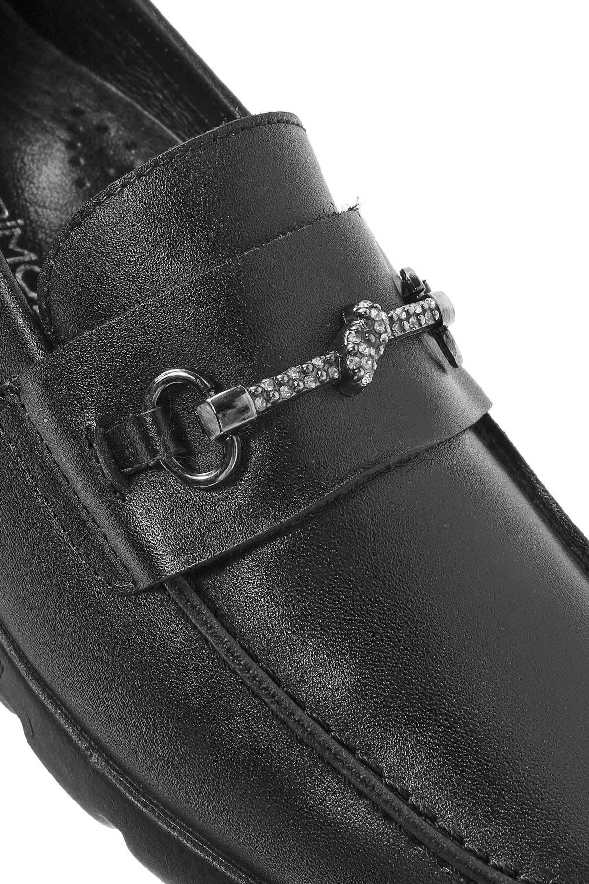 Kadın Siyah Toka Detaylı Deri Comfort Loafer