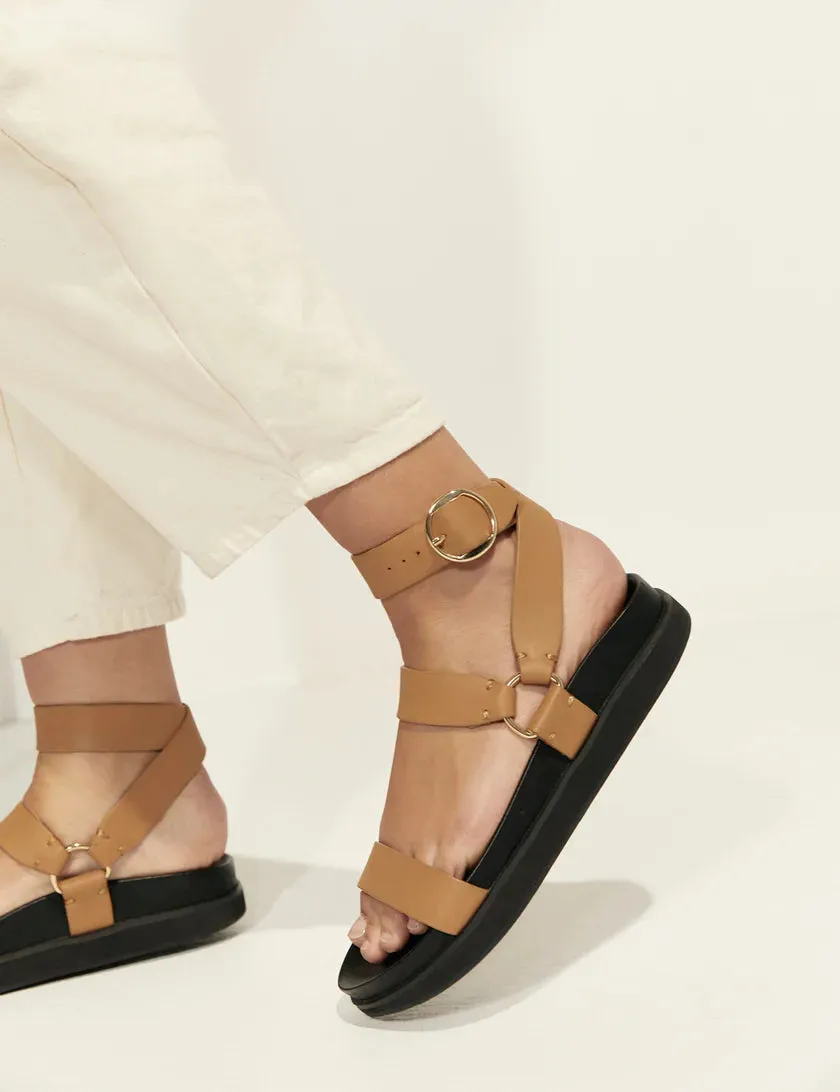 La Tribe Platform Sandal - Light Tan