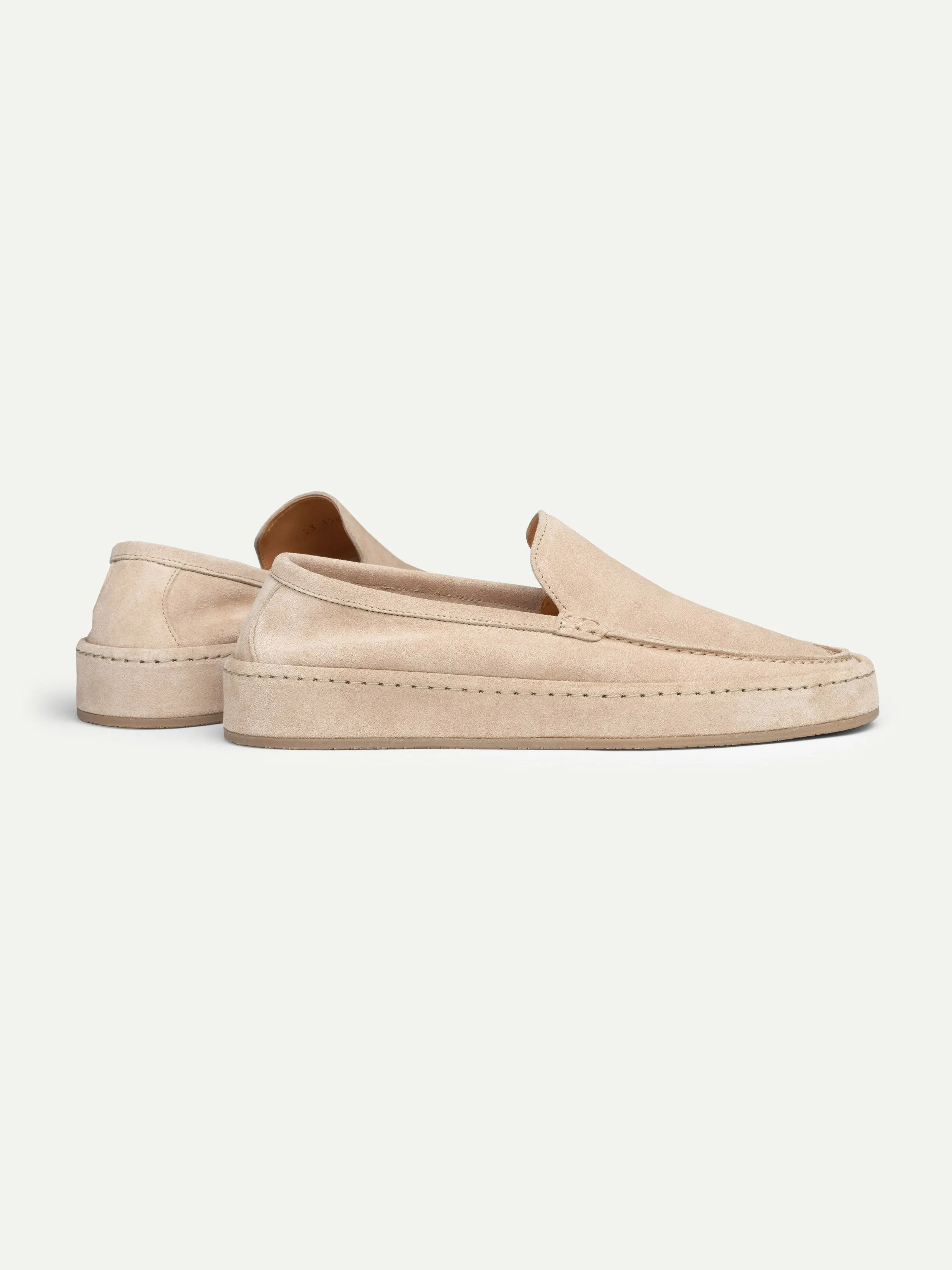 Light Beige - Voyager Loafer