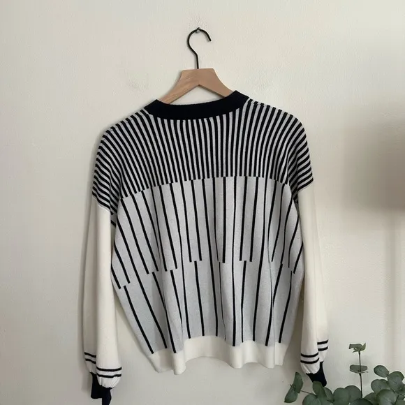 Lovely Melody Boutique Boho Relaxed Sweater Lounge Navy Ivory Womens Medium NWOT
