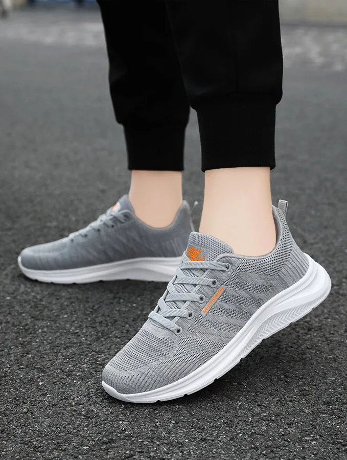 Minimalist Knitted Casual trainer Sneakers for Men's Everyday Style