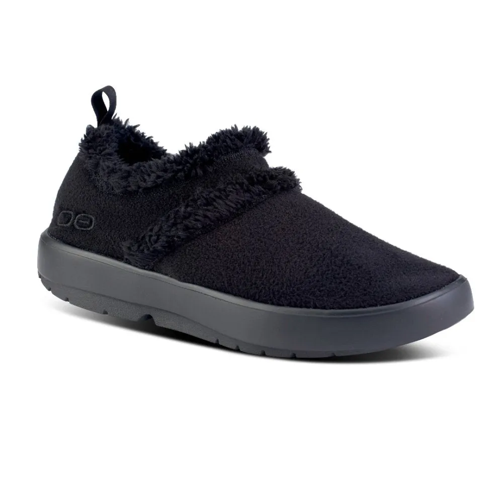 OOFOS Women's OOcoozie Low - Black Sherpa
