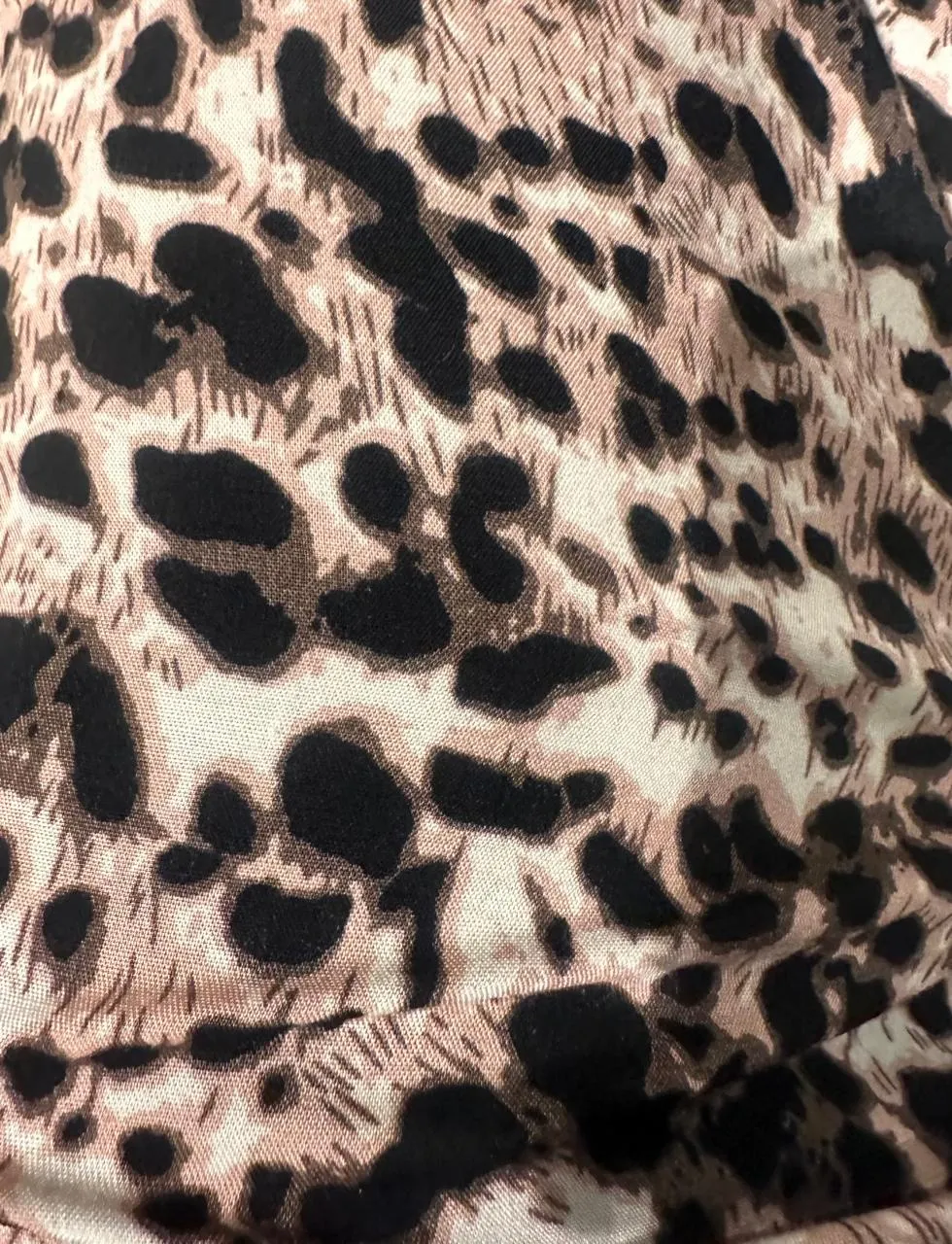 Pink Bold Leopard