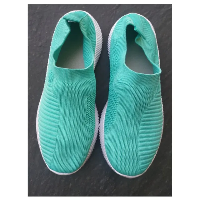 Sneakers Women Walking Shoes Woman Lightweight Loafers Tennis Casual Ladies Fashion Slip on Sock Vulcanized Shoes Plus
