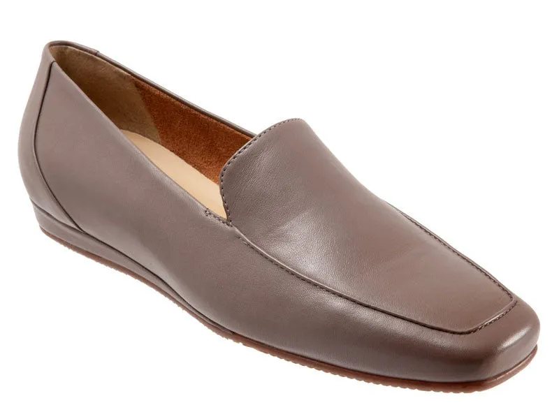 Softwalk Vista - Womens Loafers