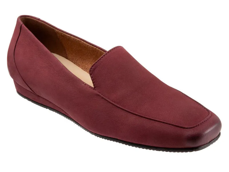 Softwalk Vista - Womens Loafers