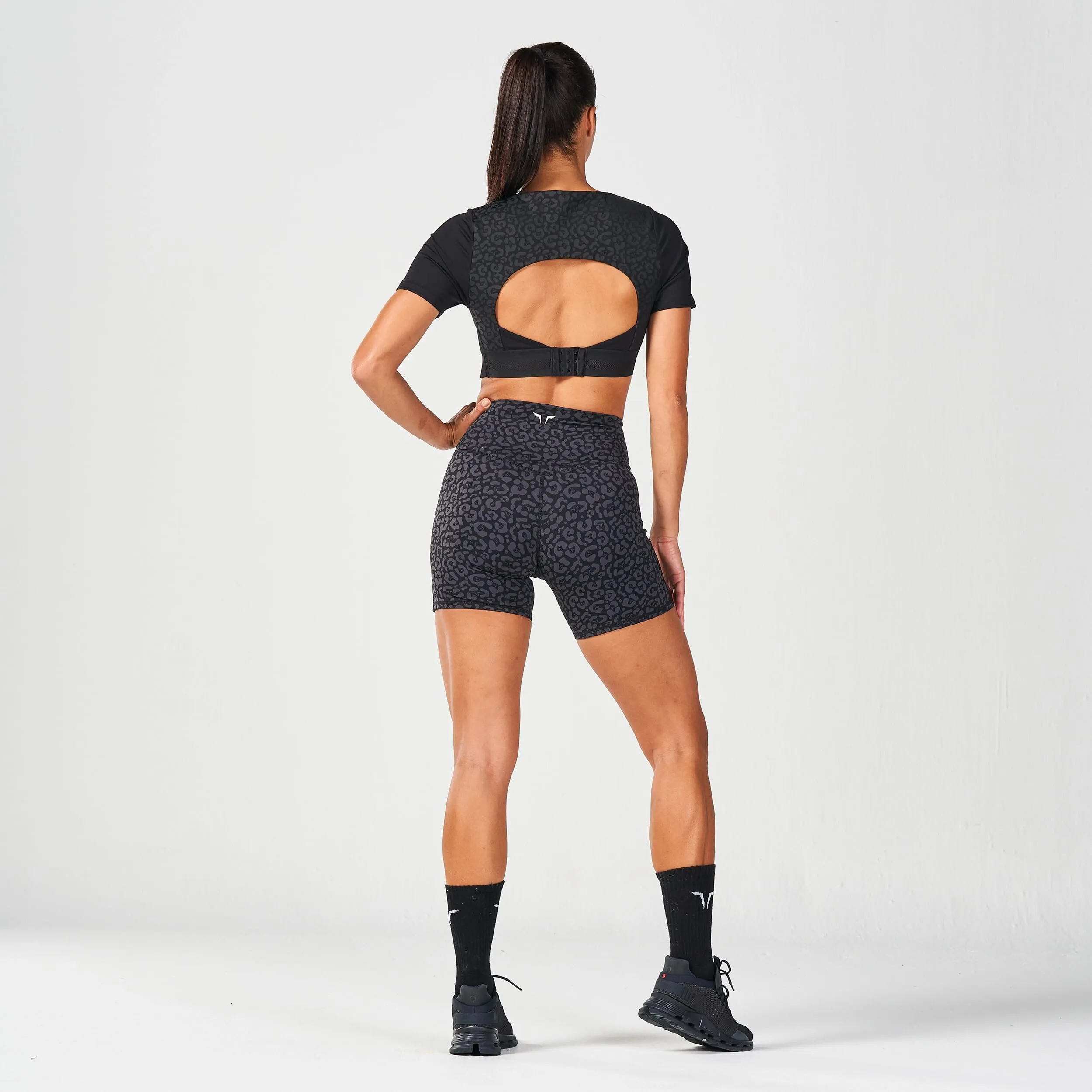 SQUATWOLF HIGH IMPACT BUILT-IN BRA TOP