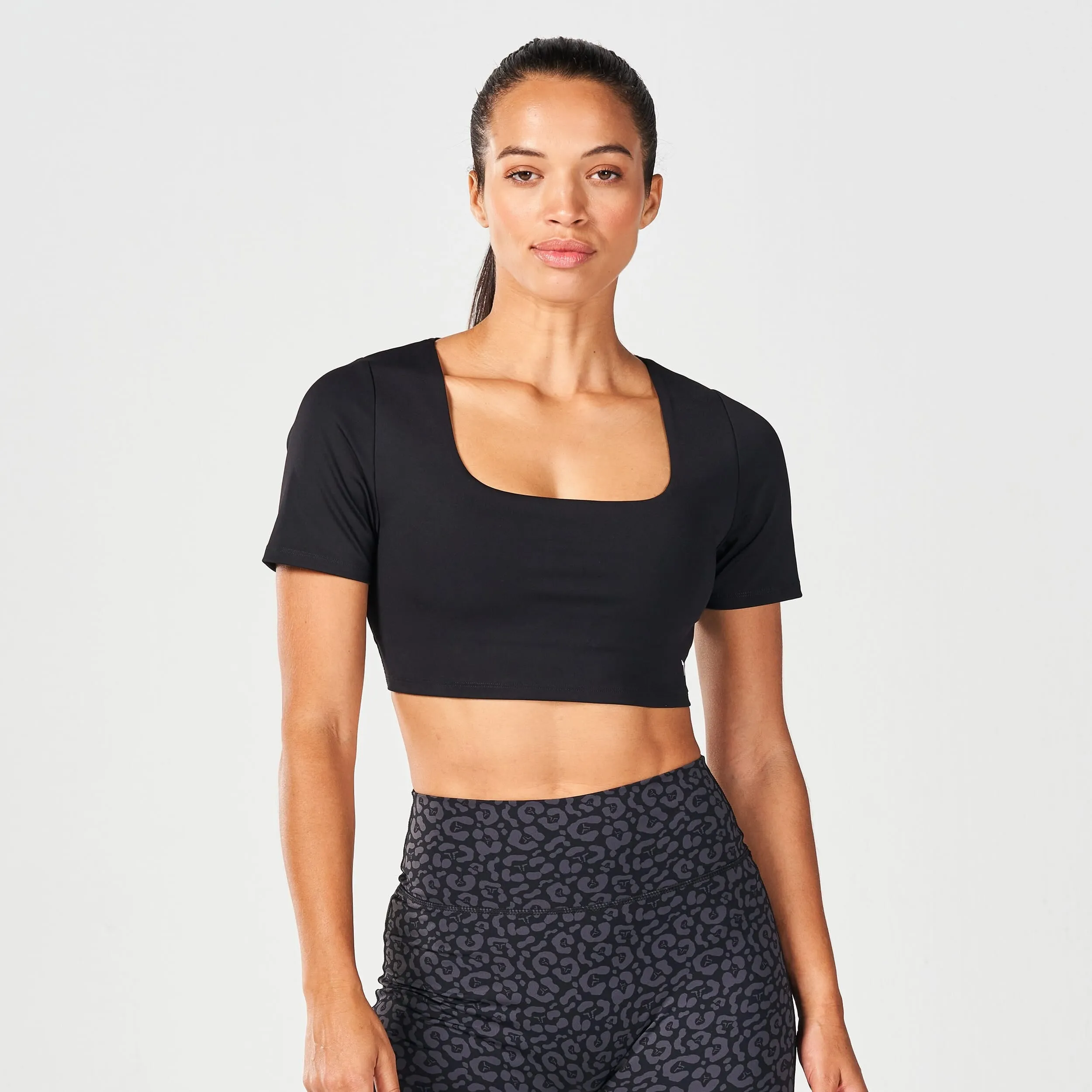 SQUATWOLF HIGH IMPACT BUILT-IN BRA TOP