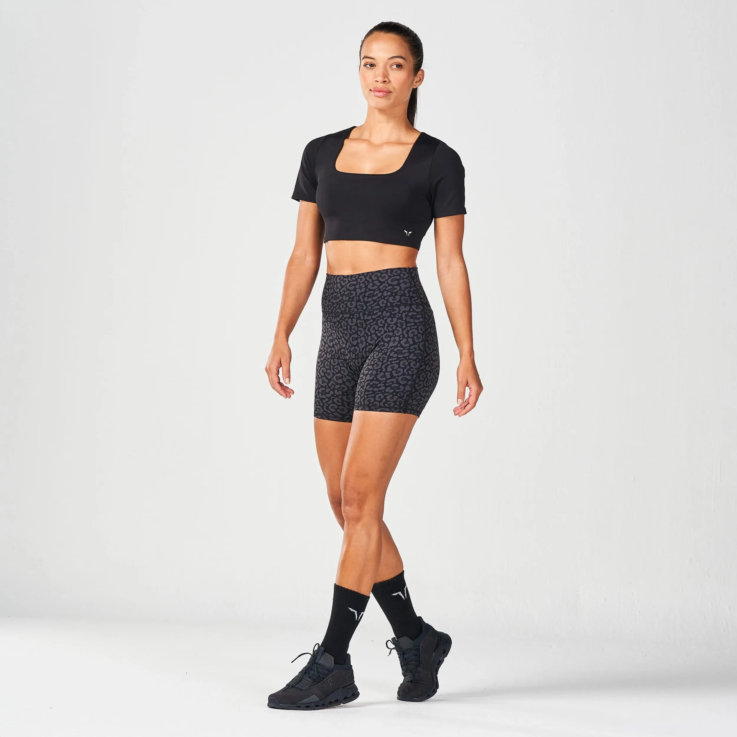 SQUATWOLF HIGH IMPACT BUILT-IN BRA TOP