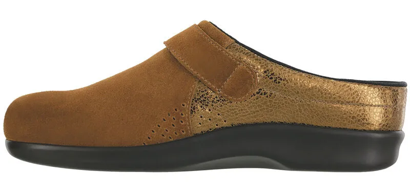 Women's Clog Slip On Loafer in Turbinado Bronze