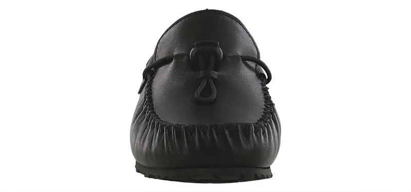 Women's Running Late-X Slip On Loafer in Black